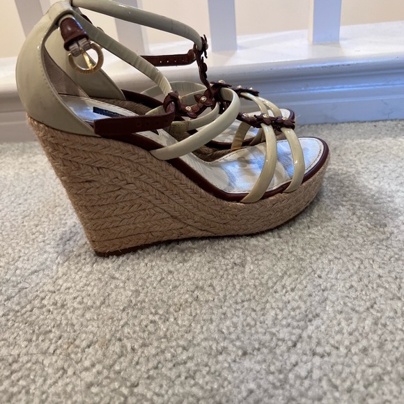 Louise Vuitton shoes - Picture 8 of 8